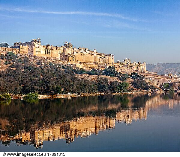 Berühmtes Wahrzeichen von Rajasthan  Amer (Amber) Fort  Rajasthan  Indien  Asien