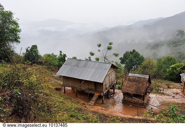 Berg Dorf umgeben Südostasien Laos