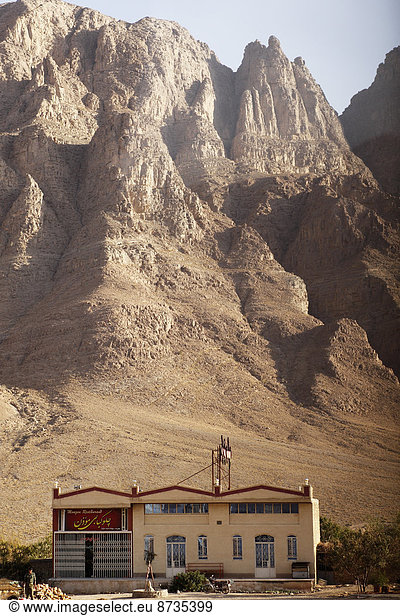 Berg Restaurant Iran modern