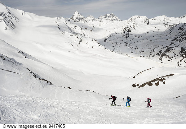 Berg Winter Tagesausflug Ski querfeldein Cross Country Schnee