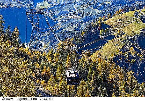 Bergbahn Meran 2000  nahe der Gipfelstation  Südtirol  Italien  Europa