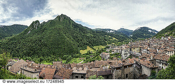 Bergdorf in Bagolino  Provinz Brescia  Lombardei  Italien
