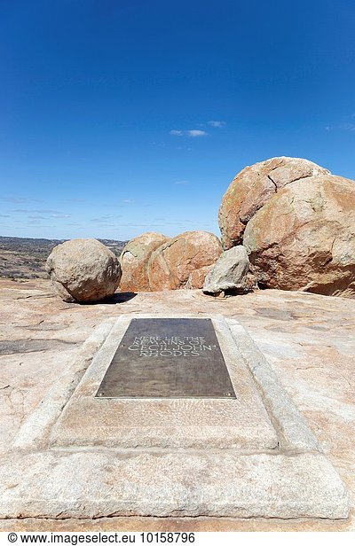Berggipfel Gipfel Spitze Spitzen Wohngebäude Hügel Geschichte Entdeckung 1 Vertragsabschluß groß großes großer große großen sprechen Rhodos Zimbabwe