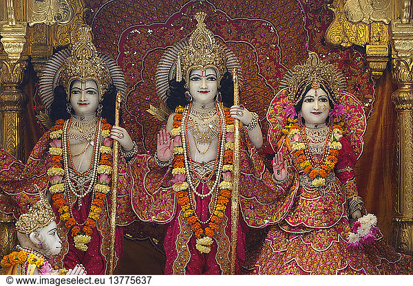 Bhaktivedanta Manor temple Statues of Rama Bhaktivedanta Manor temple ...