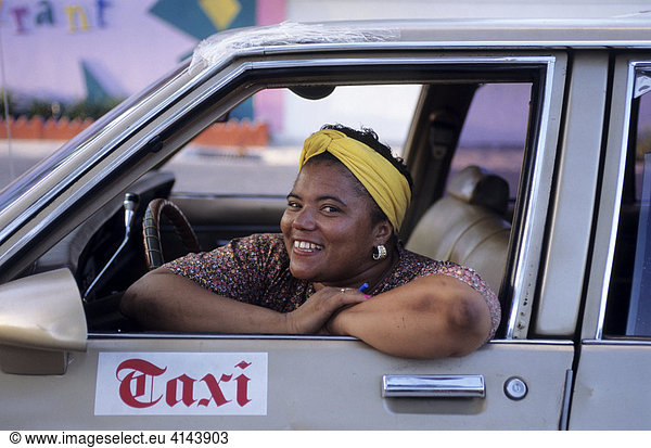 BHS  Bahamas  New Providence  Nassau:Female taxi driver.Independent state in the West Indies  member of Comonwealth of Nations.