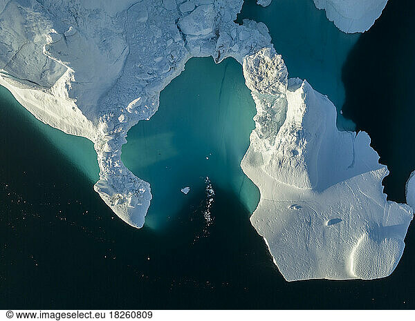 big icebergs from aerial view in cenital