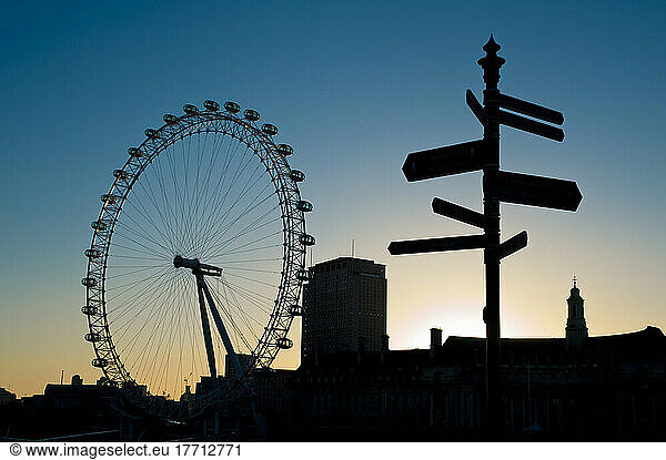 Big Wheel Also Known As The London Eye At Dusk  London  Uk