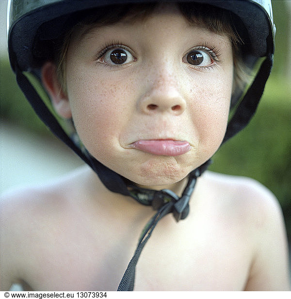 Bildnis eines Jungen mit Helm