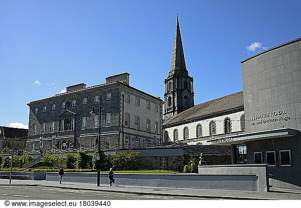 Bischofspalast  Christ Church Cathedral  Mittelalterliches  Königliches  Kirche  Museum  Theater  Waterford  Irland  Europa