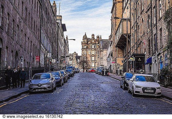 Blair Street  Blick von der Cowgate Street in Edinburgh  der Hauptstadt von Schottland  einem Teil des Vereinigten Königreichs.