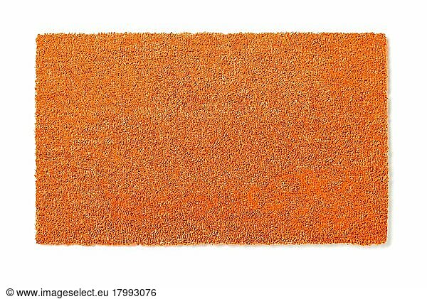 Blank orange Fußmatte vor weißem Hintergrund Textfreiraum