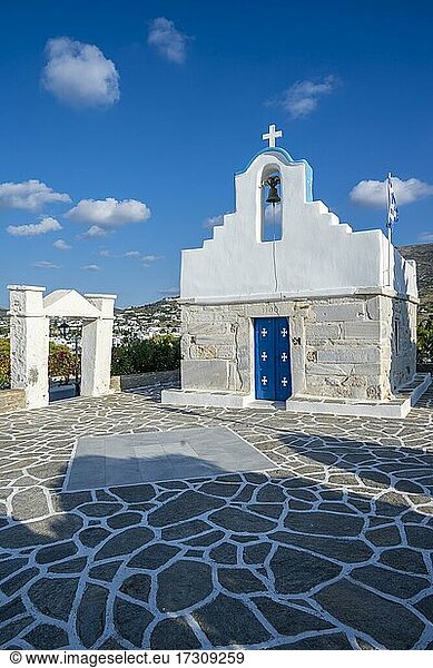 Blaue-Weiße Griechisch-Orthodoxe Kirche St. Anne  Parikia  Paros  Kykladen  Ägäis  Griechenland  Europa