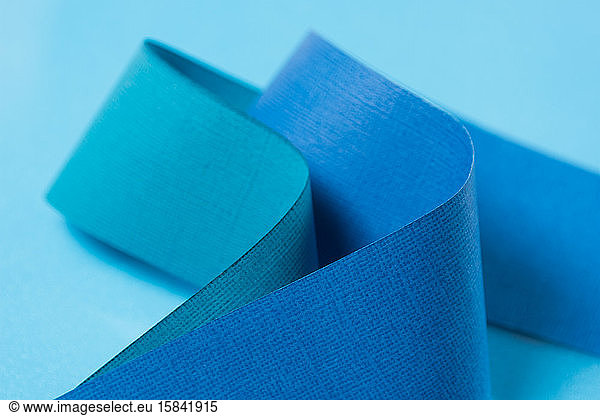 Blauer Papierdesign-Hintergrund