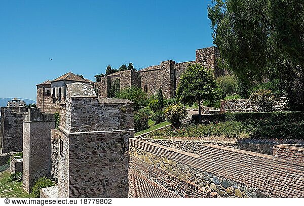 Blick auf die Festung und den Palast Alcazaba in Málaga