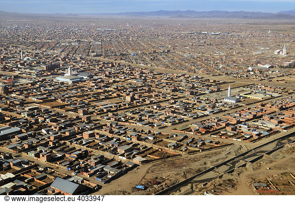 Blick auf die Millionenstadt El Alto  Luftaufnahme  La Paz  Bolivien  Südamerika