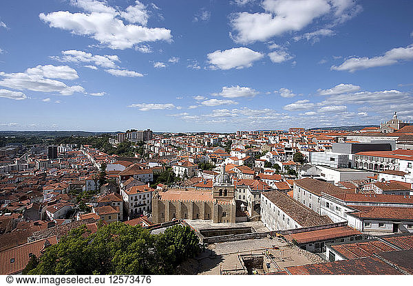 Blick auf die Stadt  Coimbra  Portugal  2009. Künstler: Samuel Magal