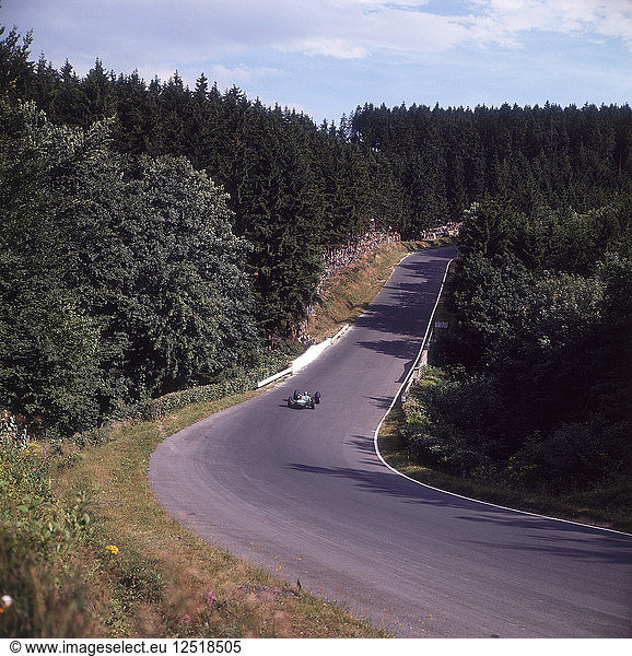 Blick auf einen Teil der Rennstrecke des Nürburgrings  Großer Preis von Deutschland  Deutschland  1963. Künstler: Unbekannt