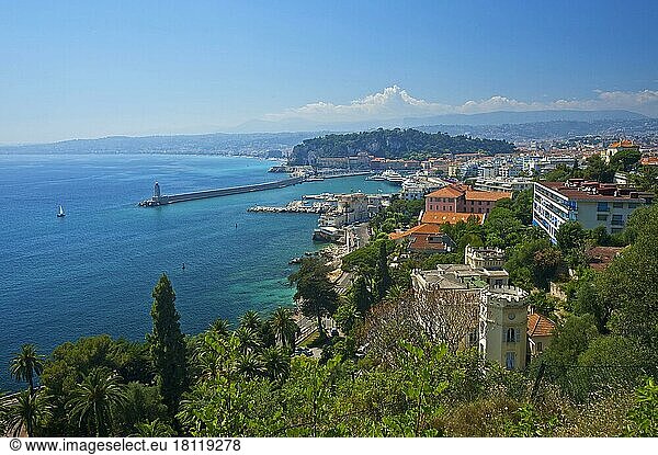 Blick auf Nizza  Cote d'Azur  Alpes-Maritimes  Provence-Alpes-Cote d'Azur  Frankreich  Europa