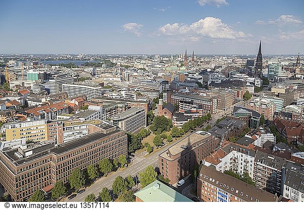 Blick über Hamburg  Deutschland  Europa