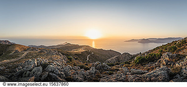 Blick vom Belvedere de Saliccio bei Sonnenuntergang  Piana  Corse-du-Sud  Korsika  Frankreich