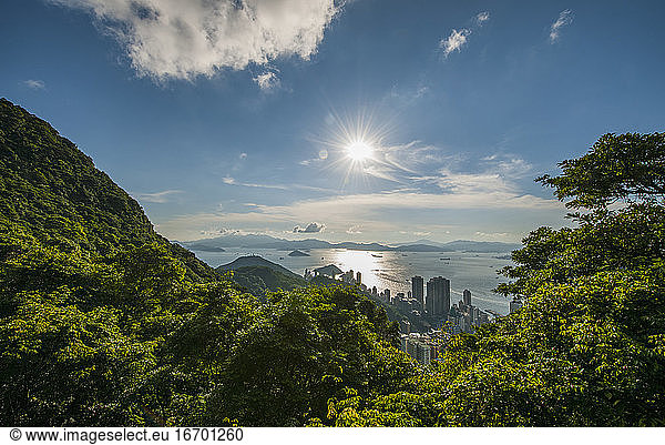 Blick vom Victoria Peak auf Hongkong von oben