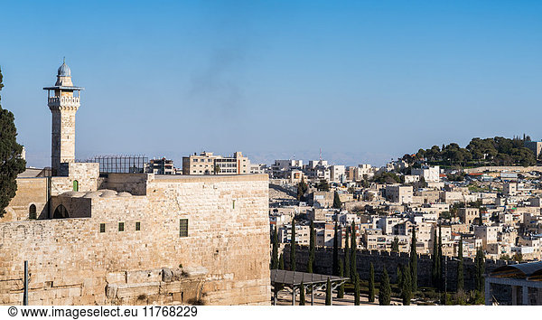 Blick von der Altstadt von Jerusalem in die Außenbezirke  Jerusalem  Israel  Naher Osten