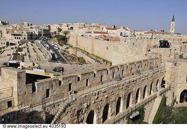 Blick von der Zitadelle aus dem 14. Jh. über die Neustadt von Jerusalem  Israel  Naher Osten  Orient