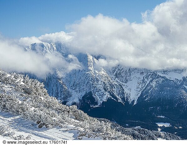 Blue sky over winter landscape  snow-covered peaks of the Grimming massif  view from Lawinenstein  Tauplitzalm  Styria  Austria  Europe