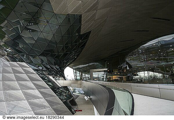BMW Welt  München  Bayern  Deutschland  Europa