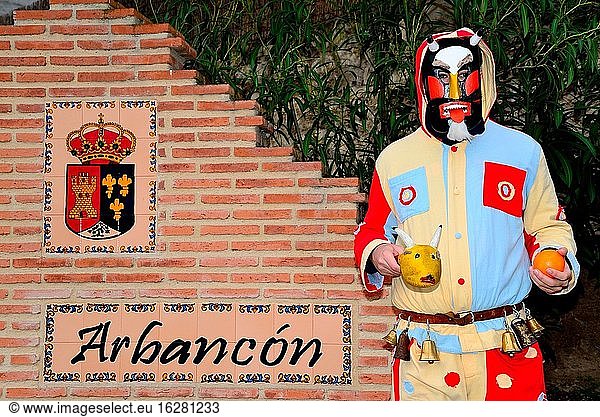 Botarga. Traditionelle Maske von Arbancon  Guadalajara  Spanien