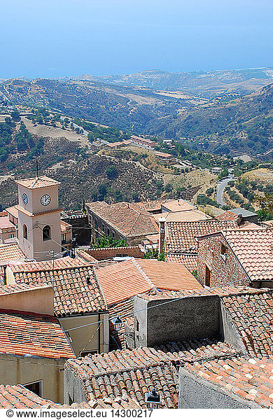 Bova village  Aspromonte  mountain massif  Calabria  Italy  Europe