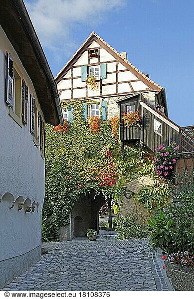 Brücker Tor  errichtet um 1500  typisch fränkische Bauweise  Dettelbach  Unterfranken  Bayern  Deutschland  Europa