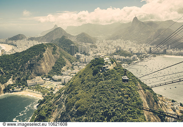 Brazil  Rio de Janeiro  Cable car from Morro da Urca to Sugarloaf Mountain