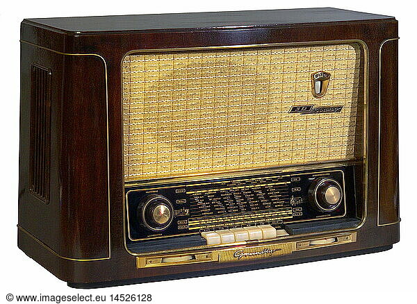 broadcast  radio  radio sets  type  typ Grundig 2042  Germany  1954  technic  technics  historic  historical  clipping  1950s  set  tuner  scale  Made in Germany  economic miracle  20th century