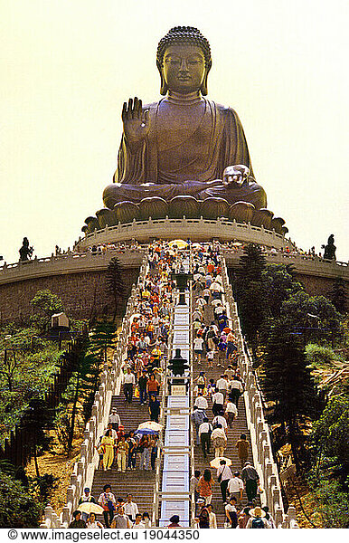 Buddha  Po Lin Monastery