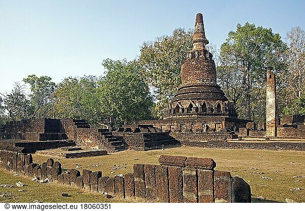 Buddhistische Stupa im Kamphaeng Phet Historical Park  Nordthailand