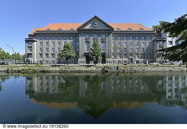 Bundesministerium der Verteidigung  Reichpietschufer  Tiergarten  Mitte  Berlin  Deutschland  Europa