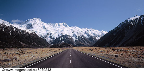 Bundesstraße  neuseeländische Südinsel  Mount Cook  Aoraki  Neuseeland
