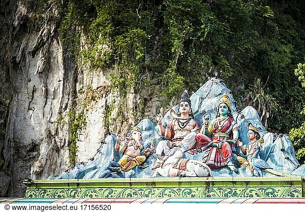 Bunte Hindu-Statuen  Batu-Höhlen  Kuala Lumpur  Malaysia