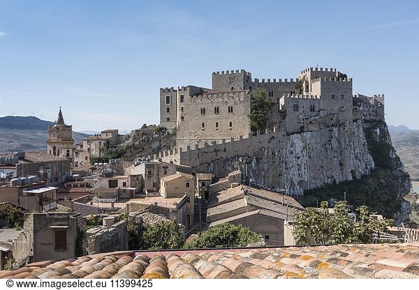 Burg Castello di Caccamo  Caccamo  Sicilien  Italien  Europa