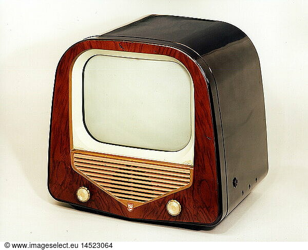 C  SG hist.  Rundfunk  Fernsehen  Philips GerÃ¤t fÃ¼r den franzÃ¶sischen Markt  um 1953 C, SG hist., Rundfunk, Fernsehen, Philips GerÃ¤t fÃ¼r den franzÃ¶sischen Markt, um 1953,