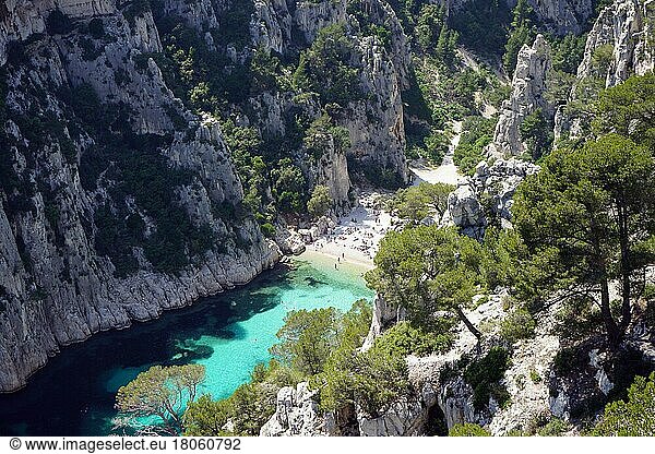 Calanque d'En-Vau Calanque d'En-Vau, Calanque de Port Miou, Cassis ...