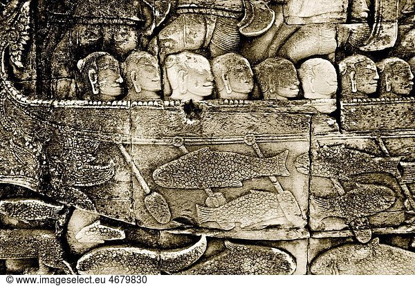 Cambodia  Siem Reap  Angkor classified World Heritage by UNESCO  the ancient city of Angkor Thom  Bayon Temple built by King Jayavarman VII  detail of a bas-relief depicting a battle of Khmer warriors