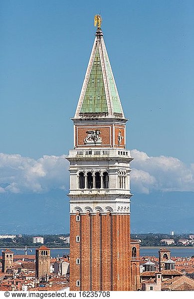 Campanile die San Marco  Glockenturm Markusdom  Markusplatz  Venedig  Italien  Europa