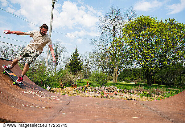 Canada  Ontario  Kingston  Man skateboarding in skate park