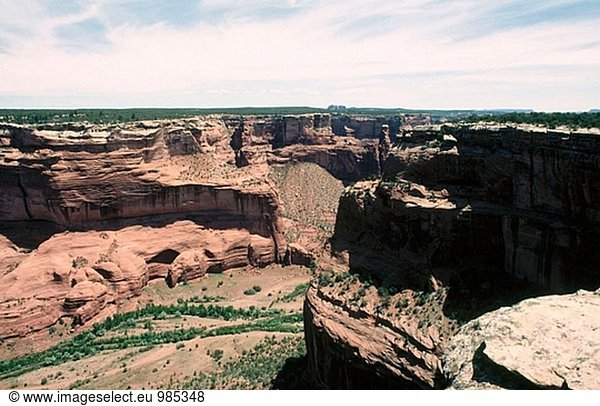 Canyon de Chelly National Monument  Junction Overlook. Arizona. USA