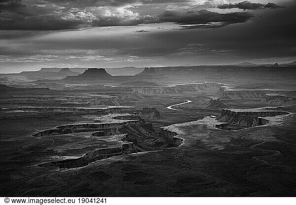 Canyonlands National Park is a U.S. National Park located in southeastern Utah near the town of Moab.