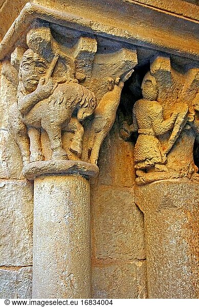 Capitals of the cloister of the former Romanesque Benedictine monastery of Sant Pau del Camp  Barcelona  ??Catalonia  Spain