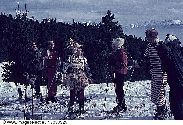 carnival am Blomberg  Bavaria  Bad Tölz  Isarwinkel  house  60s  1960s  1960s  alpine foreland  ski tour  fun  sport  Germany  Europe