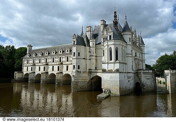 Castle Chenonceau on the Cher  the Château de Chenonceau  Department Chenonceaux  Indre-et-Loire  Center Region  France  Europe